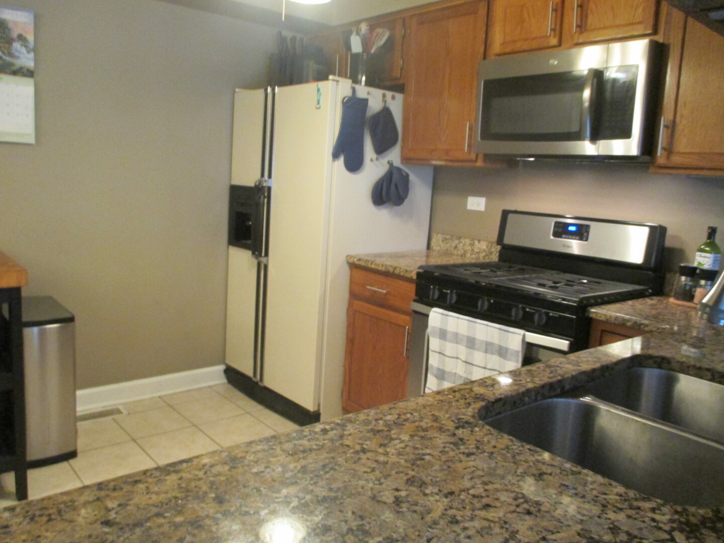 865 N Tamarac Boulevard, Addison, IL 60101