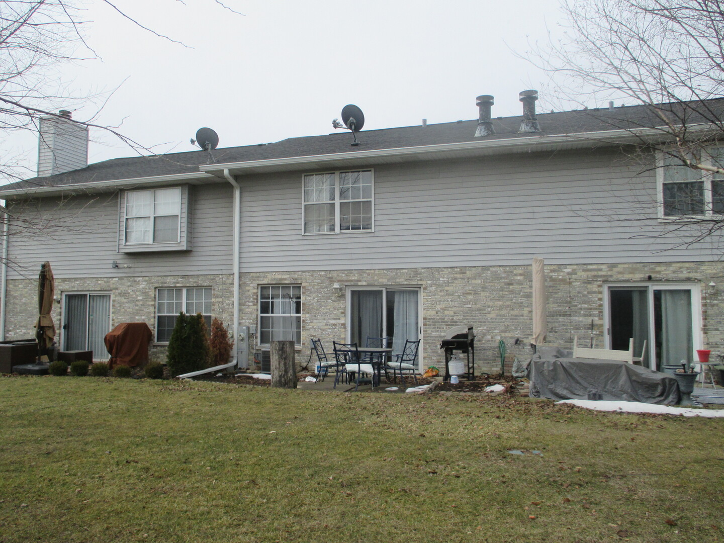 865 N Tamarac Boulevard, Addison, IL 60101