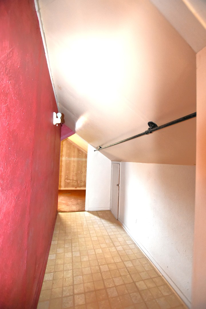 534 S Oakland Avenue, Villa Park, IL 60181