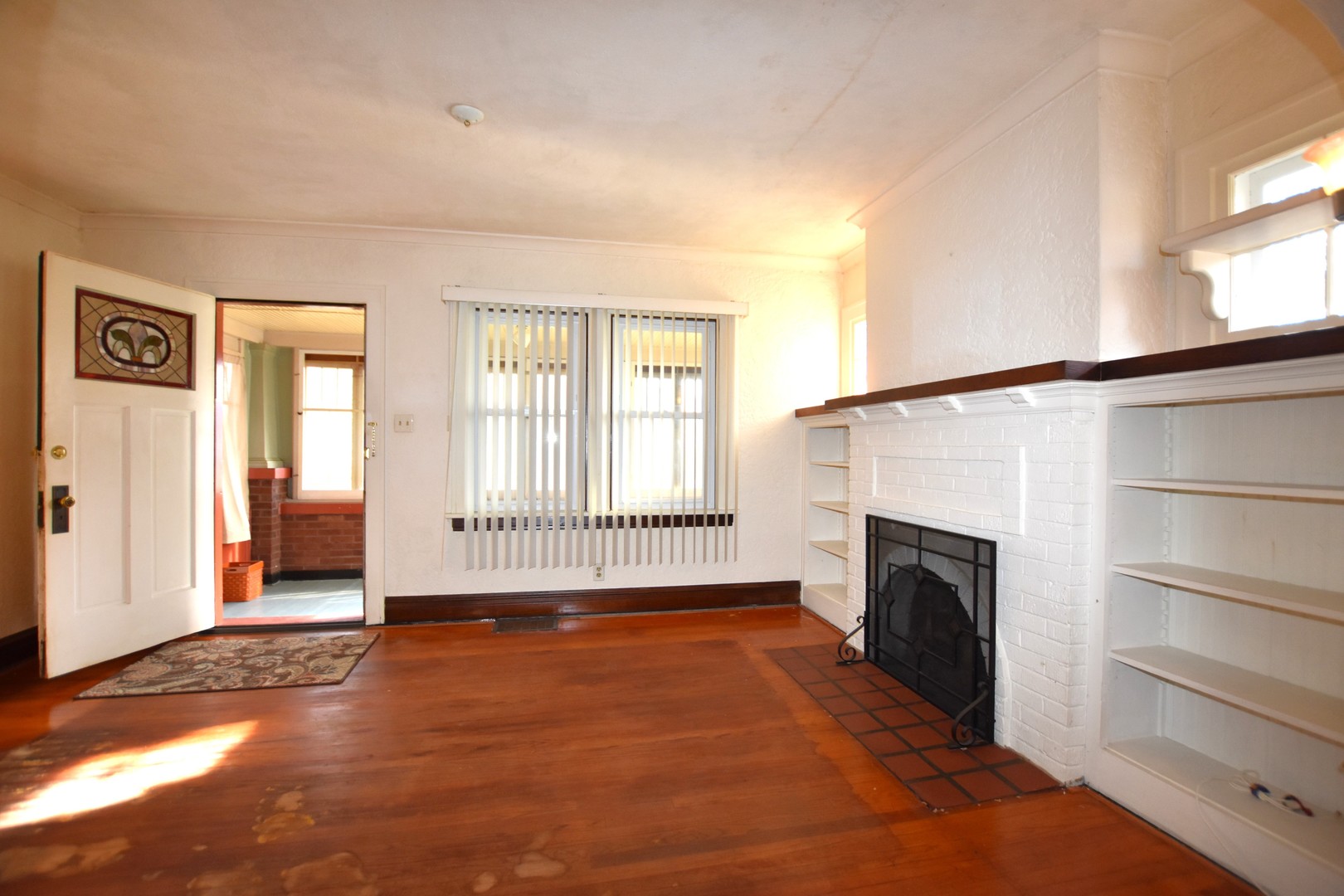 534 S Oakland Avenue, Villa Park, IL 60181