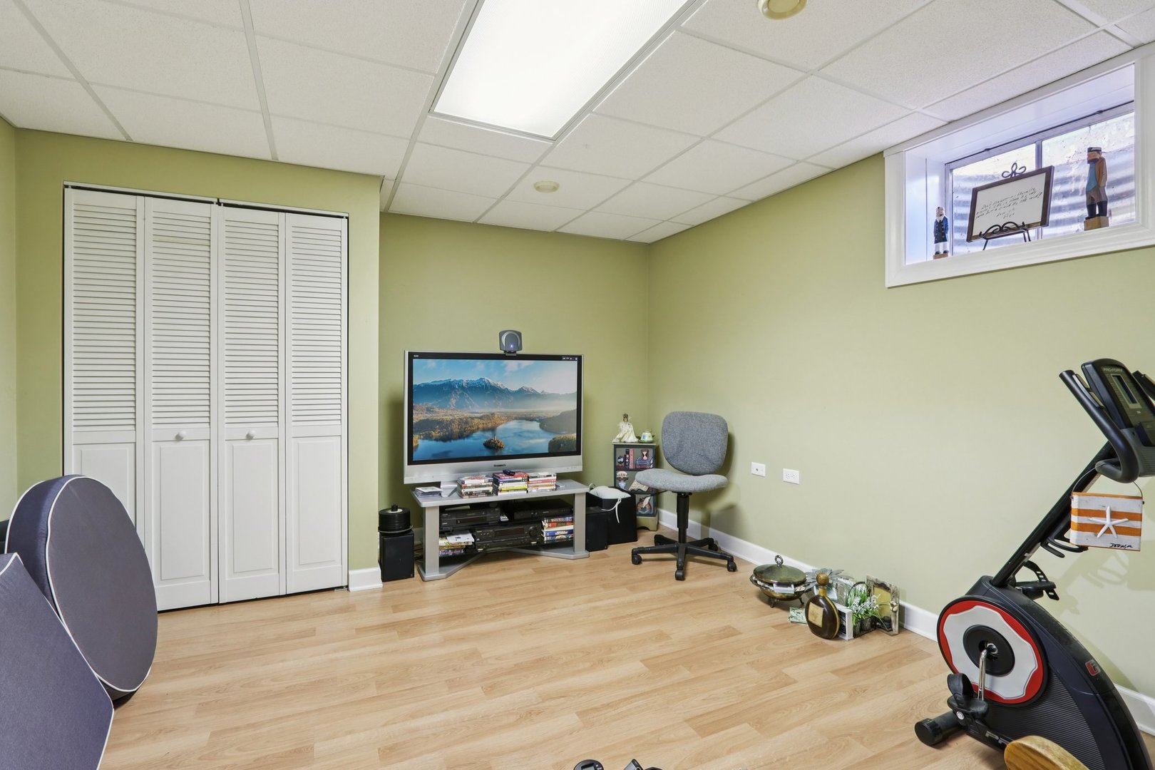 12913 Waterford Court, Plainfield, IL 60585