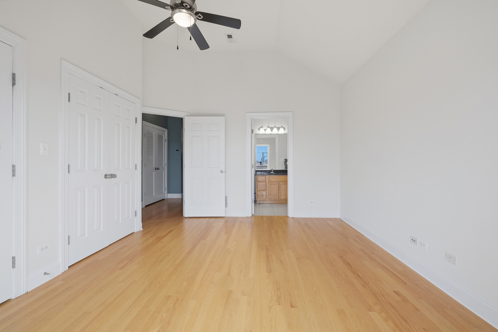 7513 W Irving Park Road #3, Chicago, IL 60634