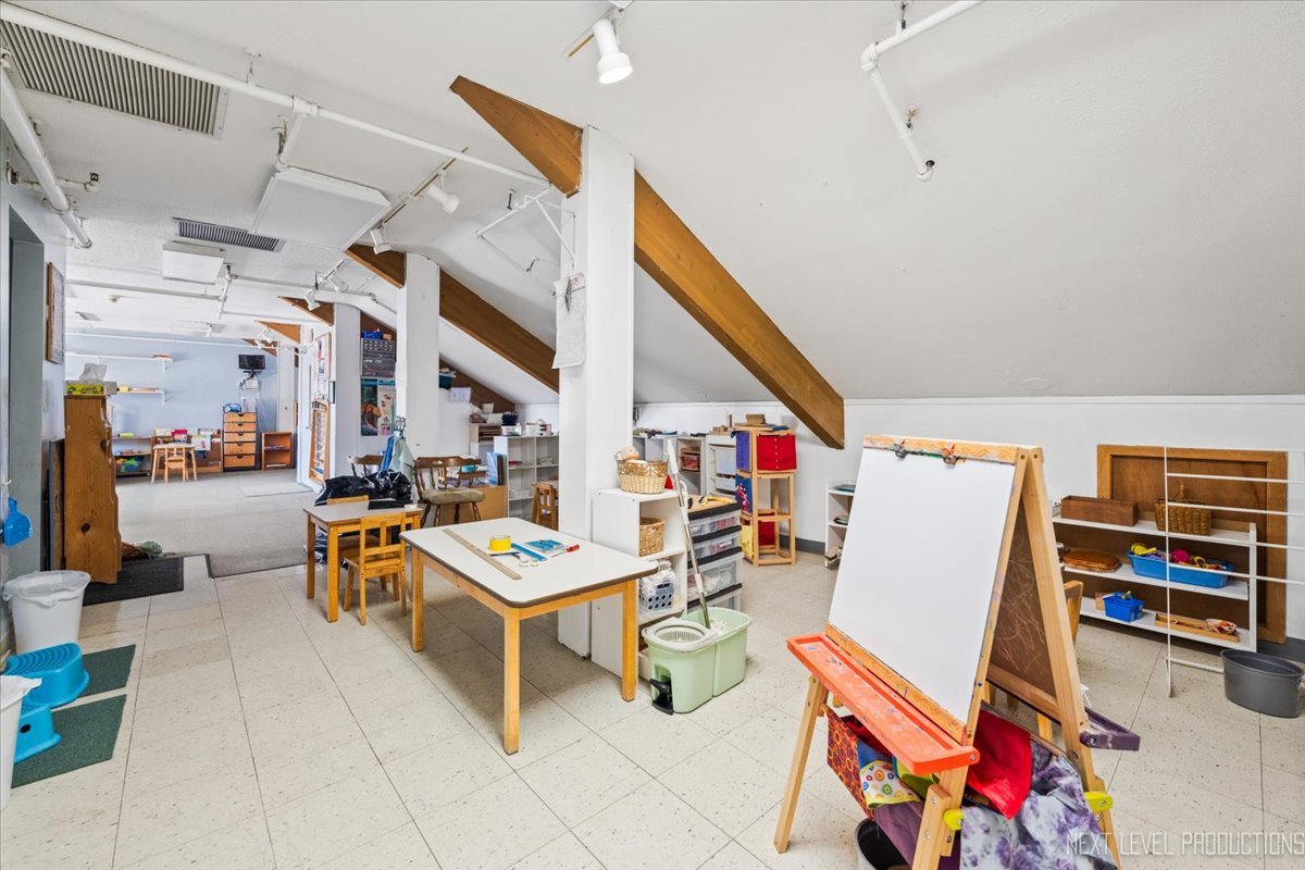 6953 Woodridge Drive, Woodridge, IL 60517