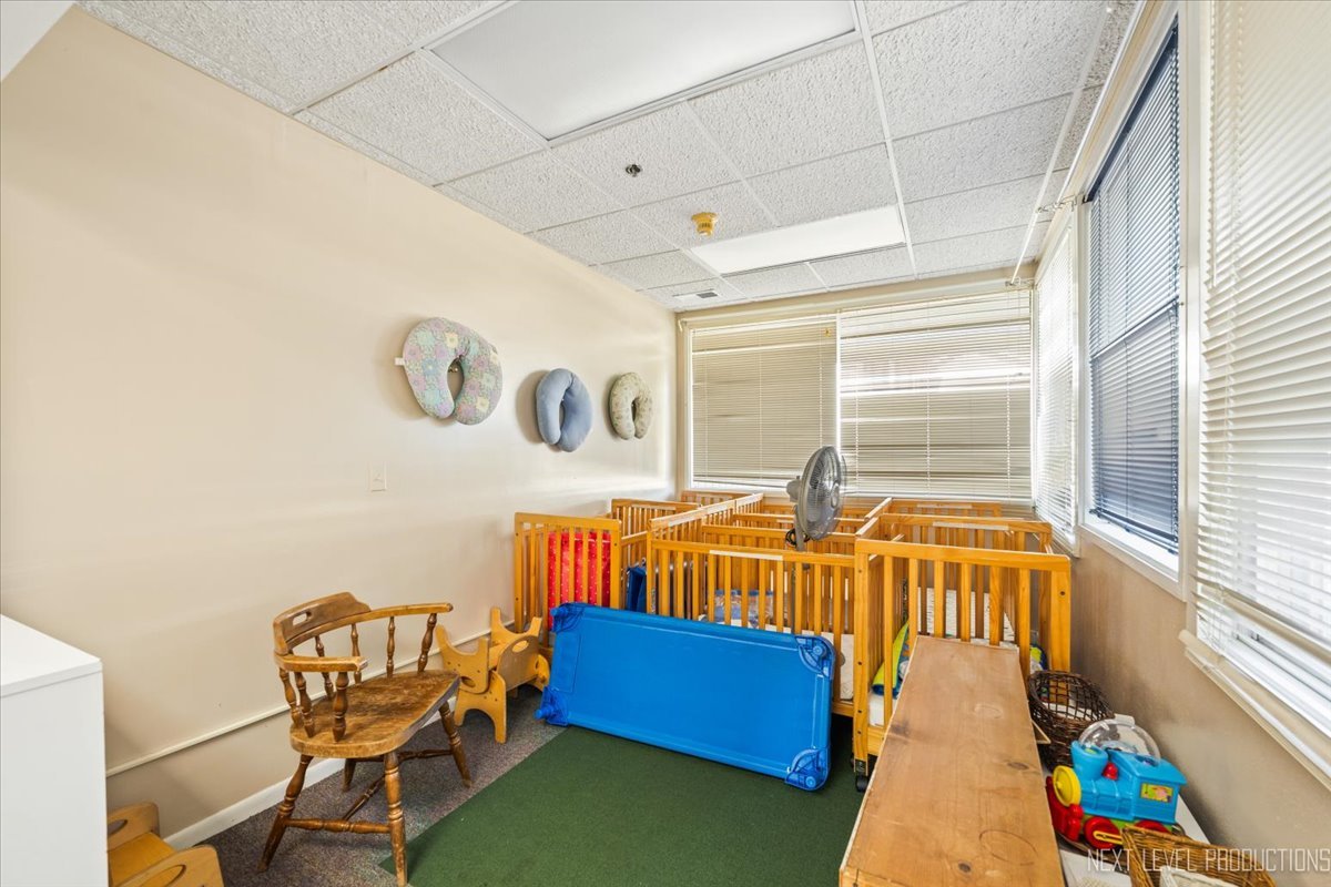 6953 Woodridge Drive, Woodridge, IL 60517