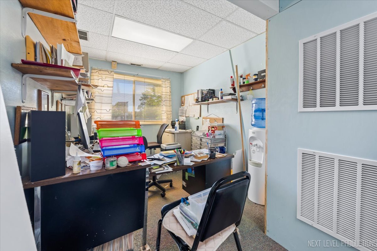 6953 Woodridge Drive, Woodridge, IL 60517