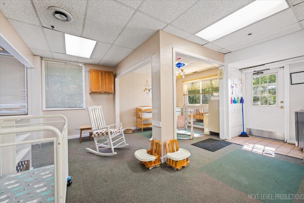 6953 Woodridge Drive, Woodridge, IL 60517