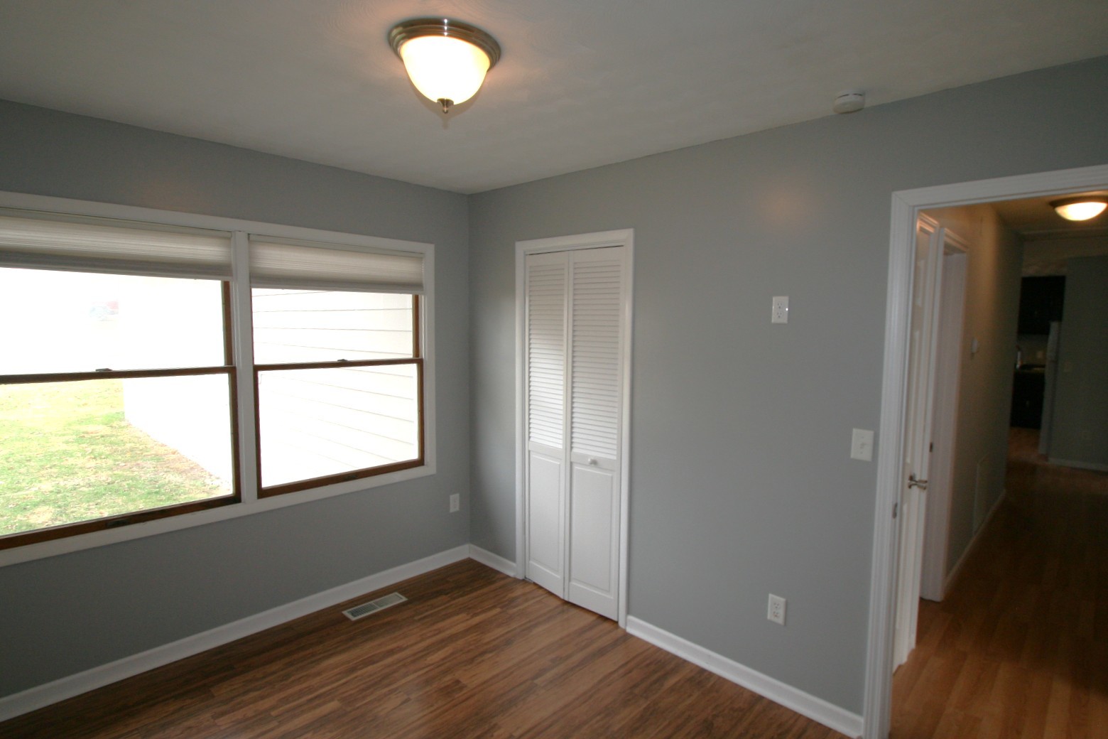 306 E Madison Street, Mackinaw, IL 61755