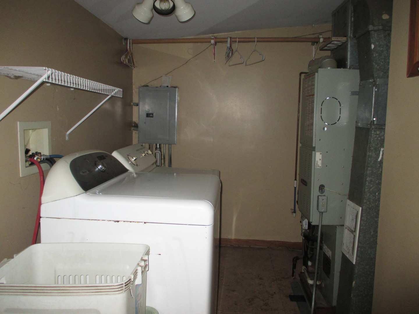 3902 W Claire Boulevard, Midlothian, IL 60445