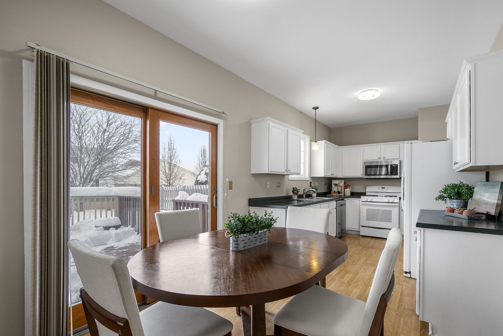 28808 Blacksmith Court, Lakemoor, IL 60051