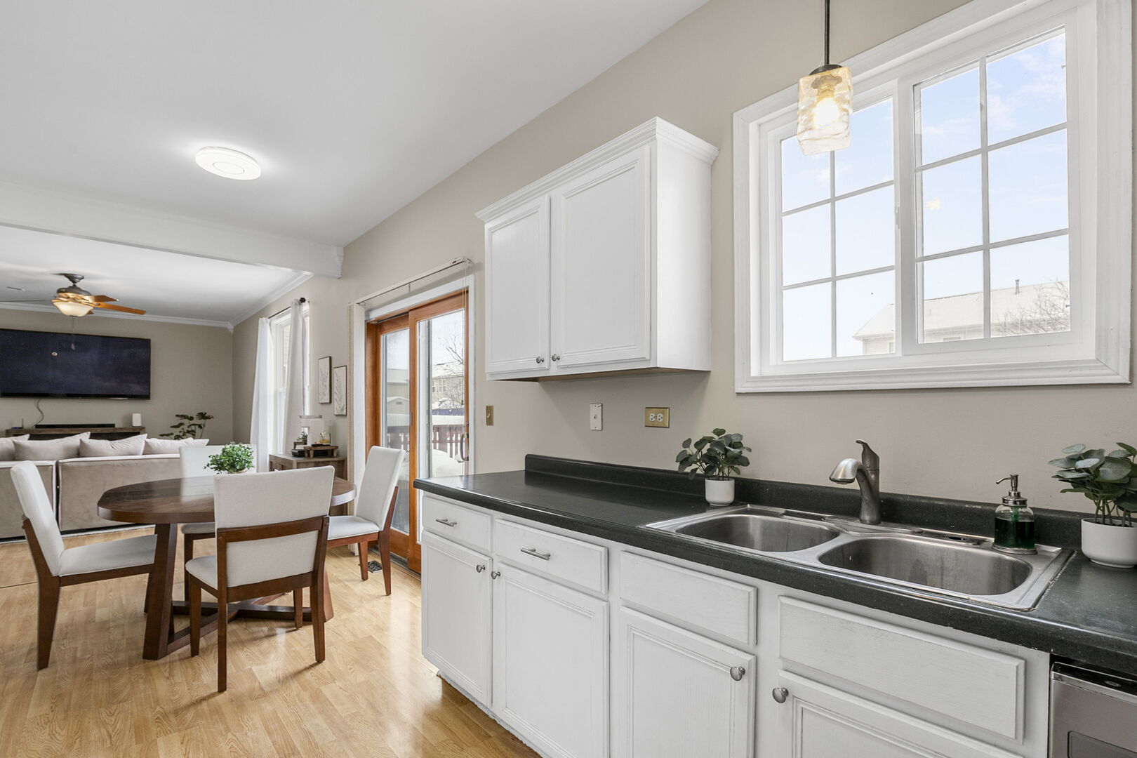 28808 Blacksmith Court, Lakemoor, IL 60051