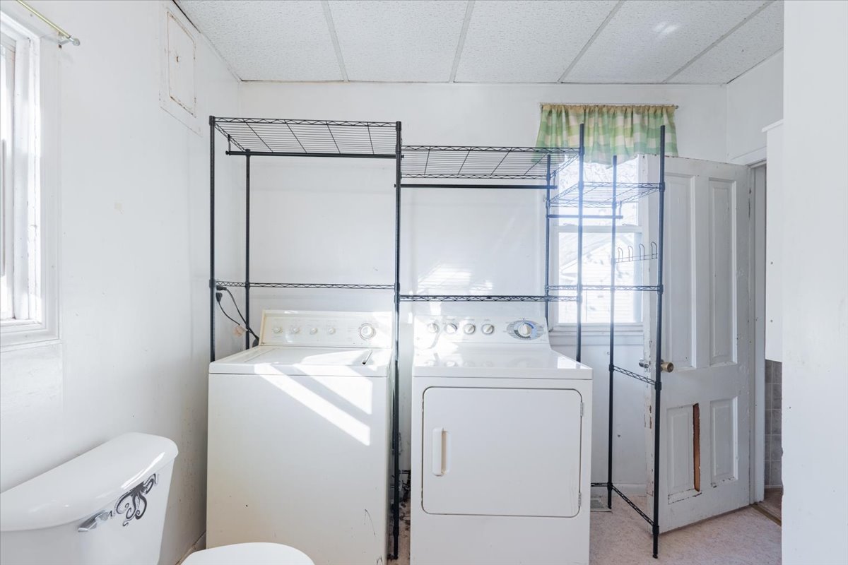 713 N George Street, Clinton, IL 61727