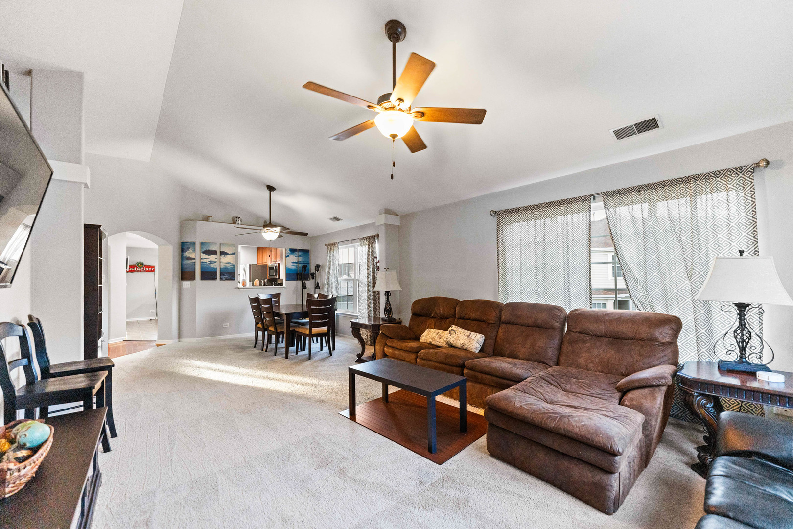 32802 Fowler Circle, Warrenville, IL 60555