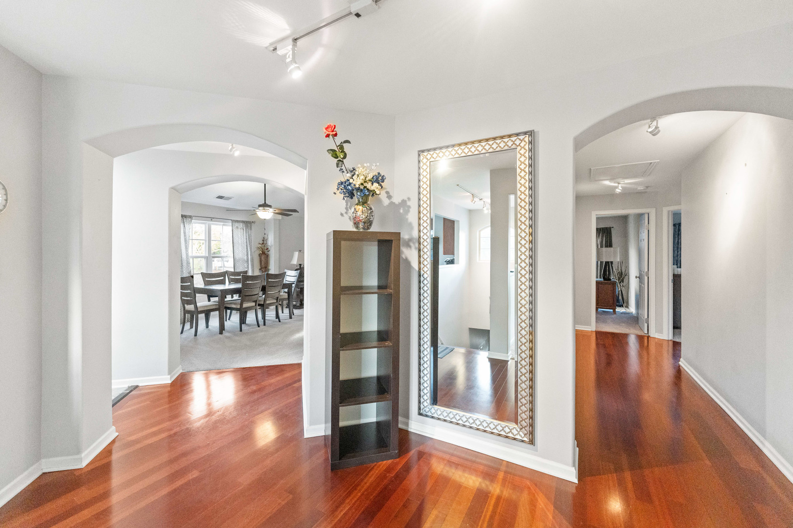 32802 Fowler Circle, Warrenville, IL 60555