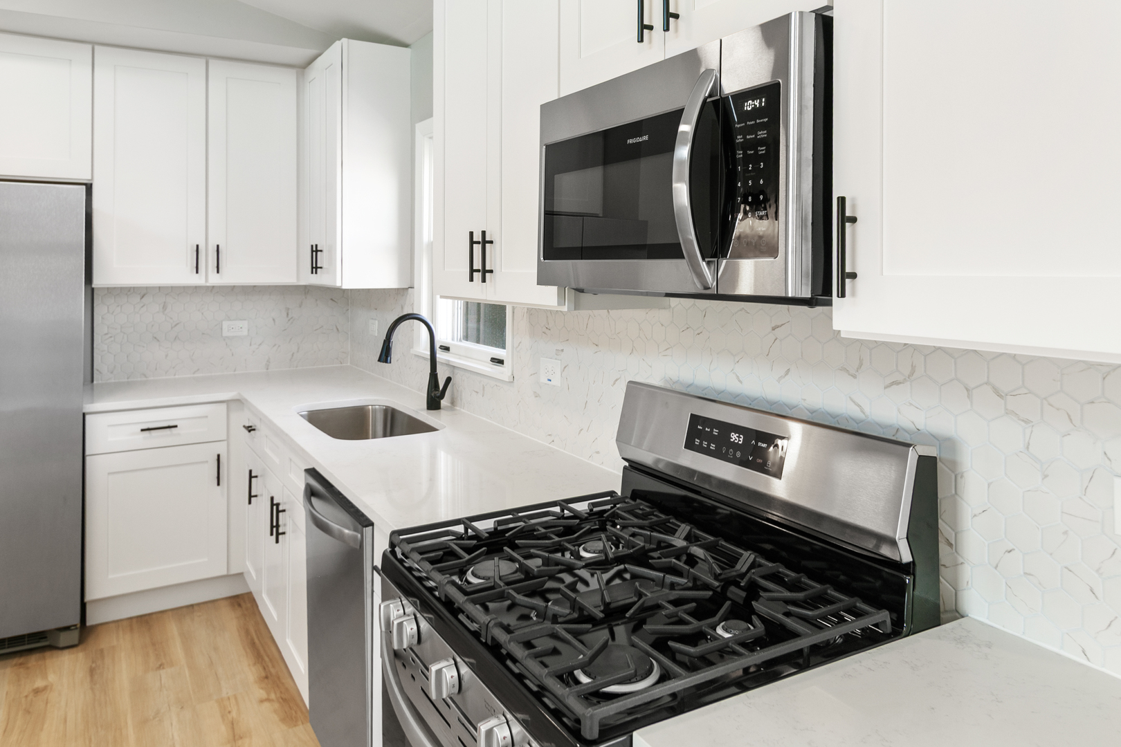 1513 Rickey Drive, Joliet, IL 60433