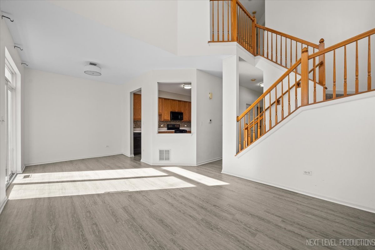 2819 White Thorn Avenue #0, Naperville, IL 60564