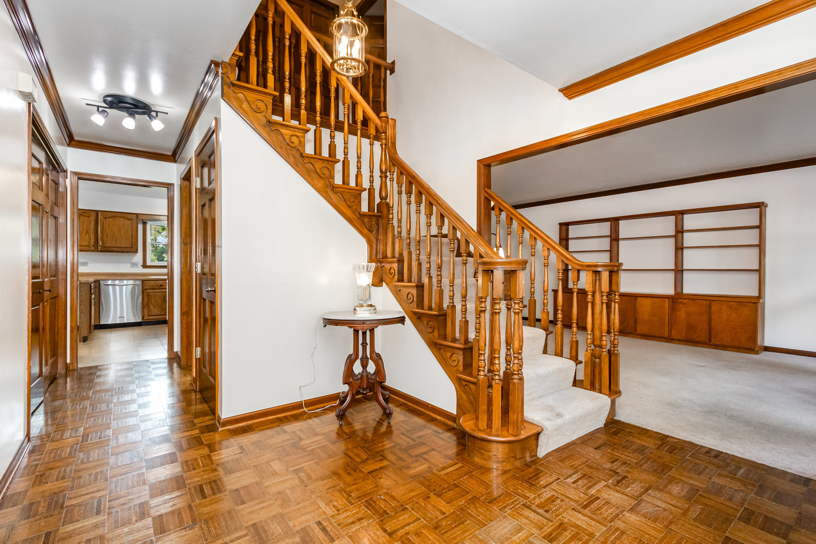 1120 COLGATE Court, Naperville, IL 60565