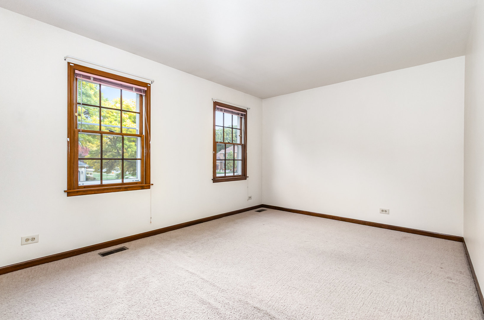 1120 COLGATE Court, Naperville, IL 60565