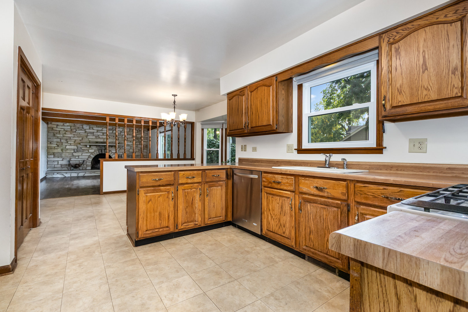 1120 COLGATE Court, Naperville, IL 60565