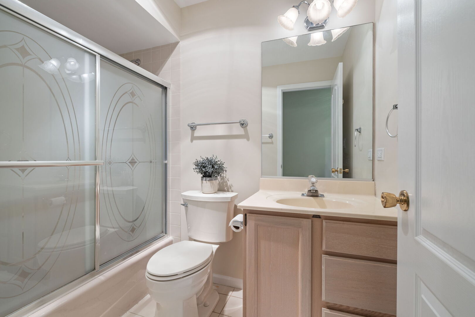 3508 Tussell Street, Naperville, IL 60564