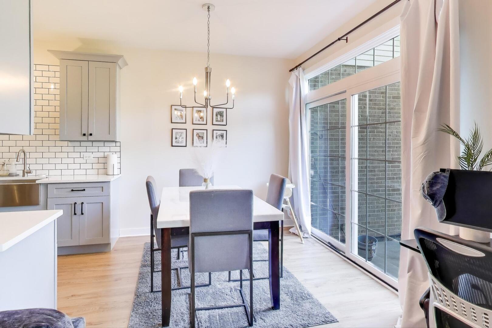 10521 Thornham Lane #10521, Mokena, IL 60448