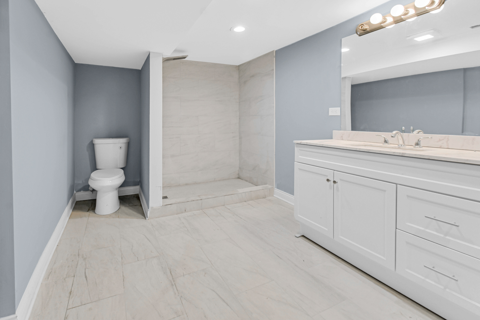 7518 S Sangamon Street, Chicago, IL 60620