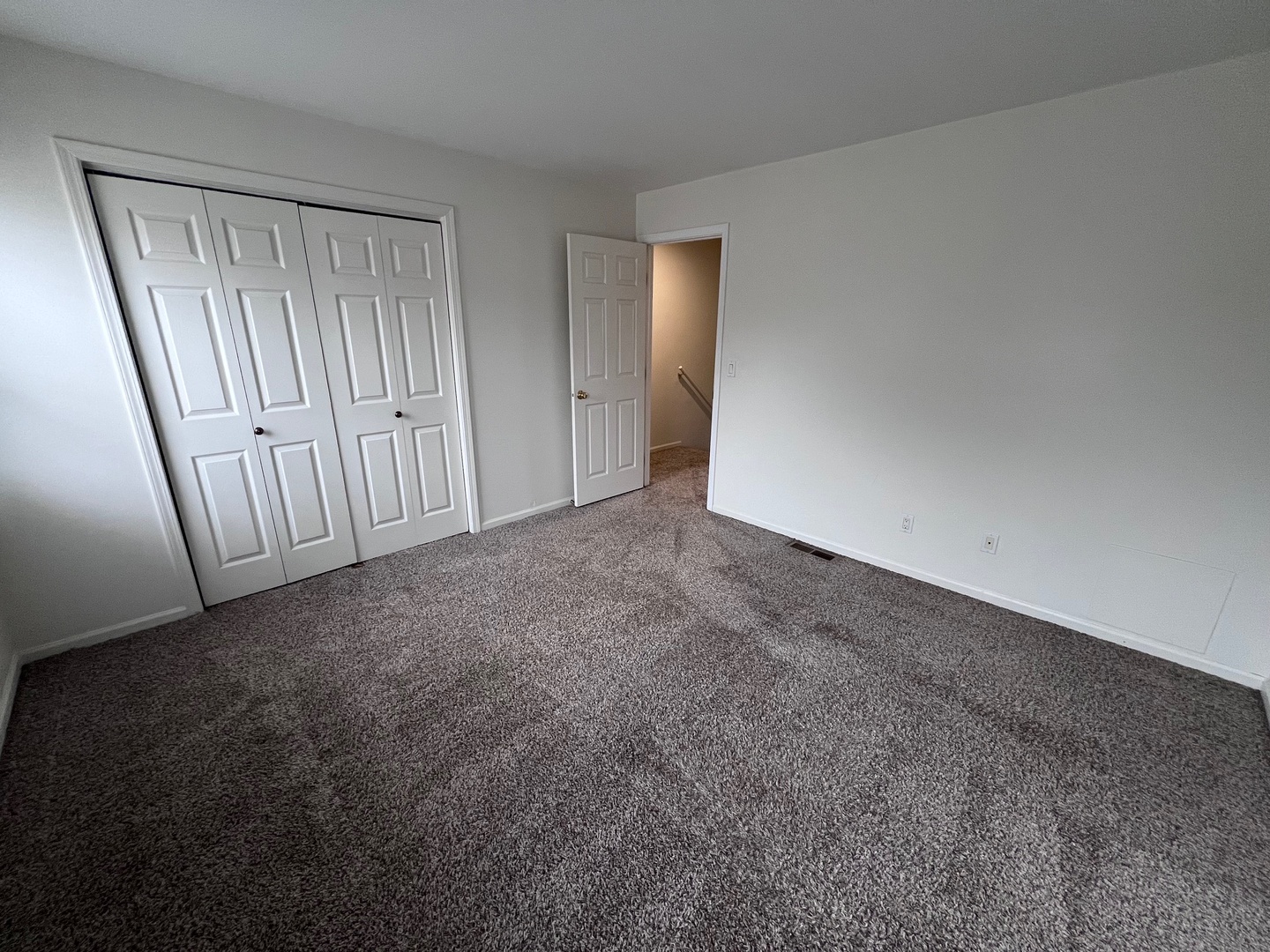 1227 Marywood Court, Aurora, IL 60505