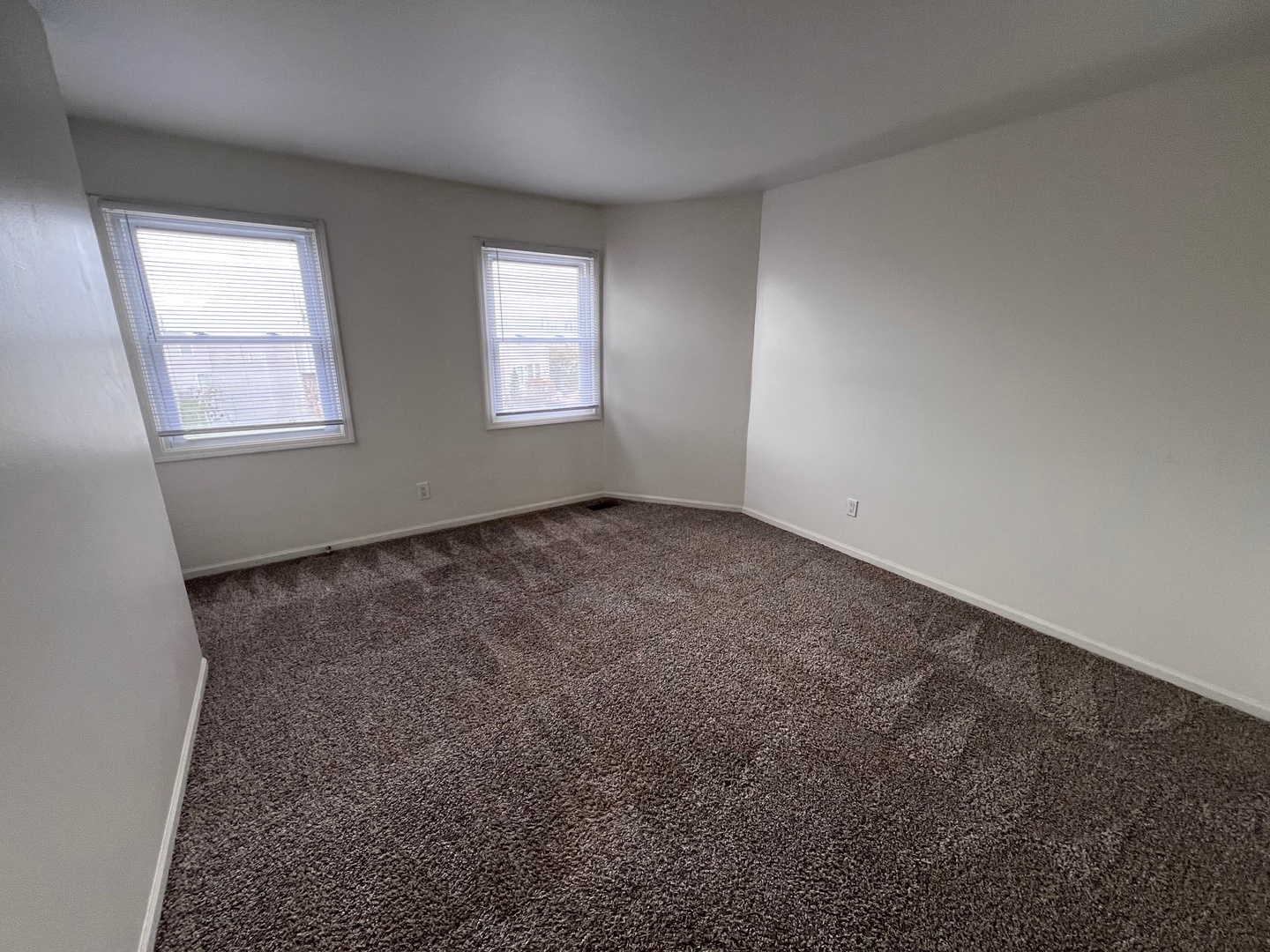 1227 Marywood Court, Aurora, IL 60505