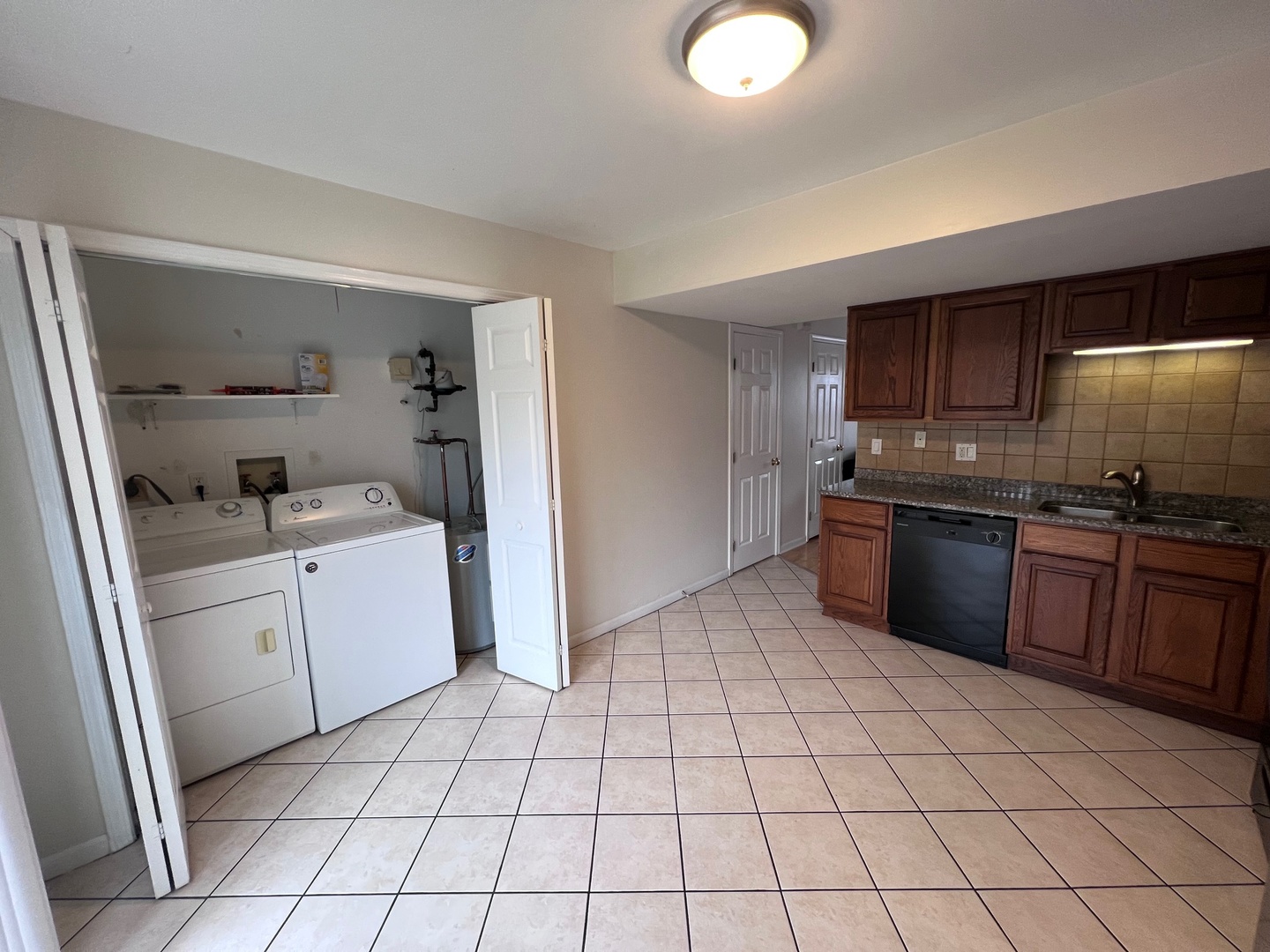 1227 Marywood Court, Aurora, IL 60505