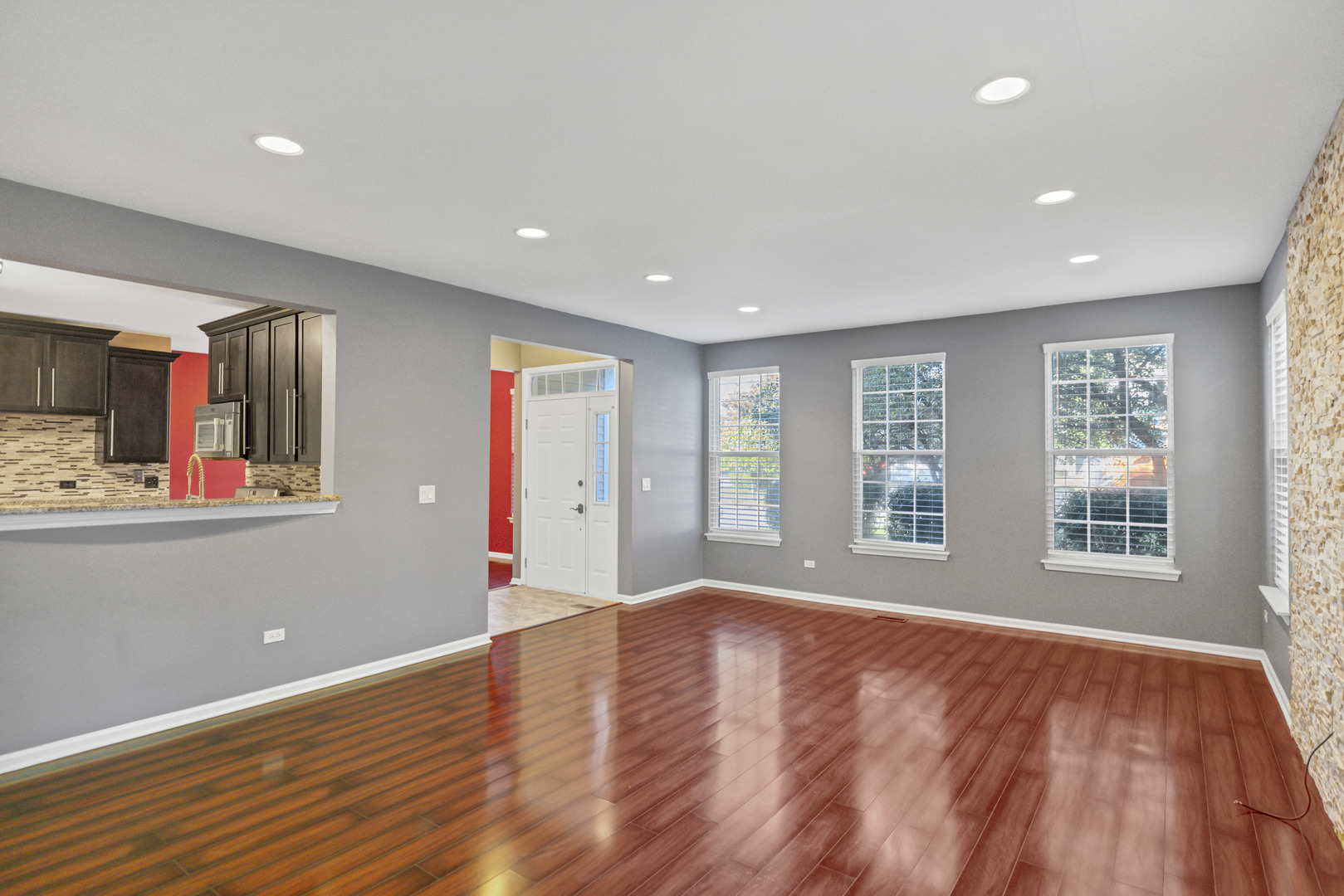 1949 Blackberry Lane #1949, Hoffman Estates, IL 60169