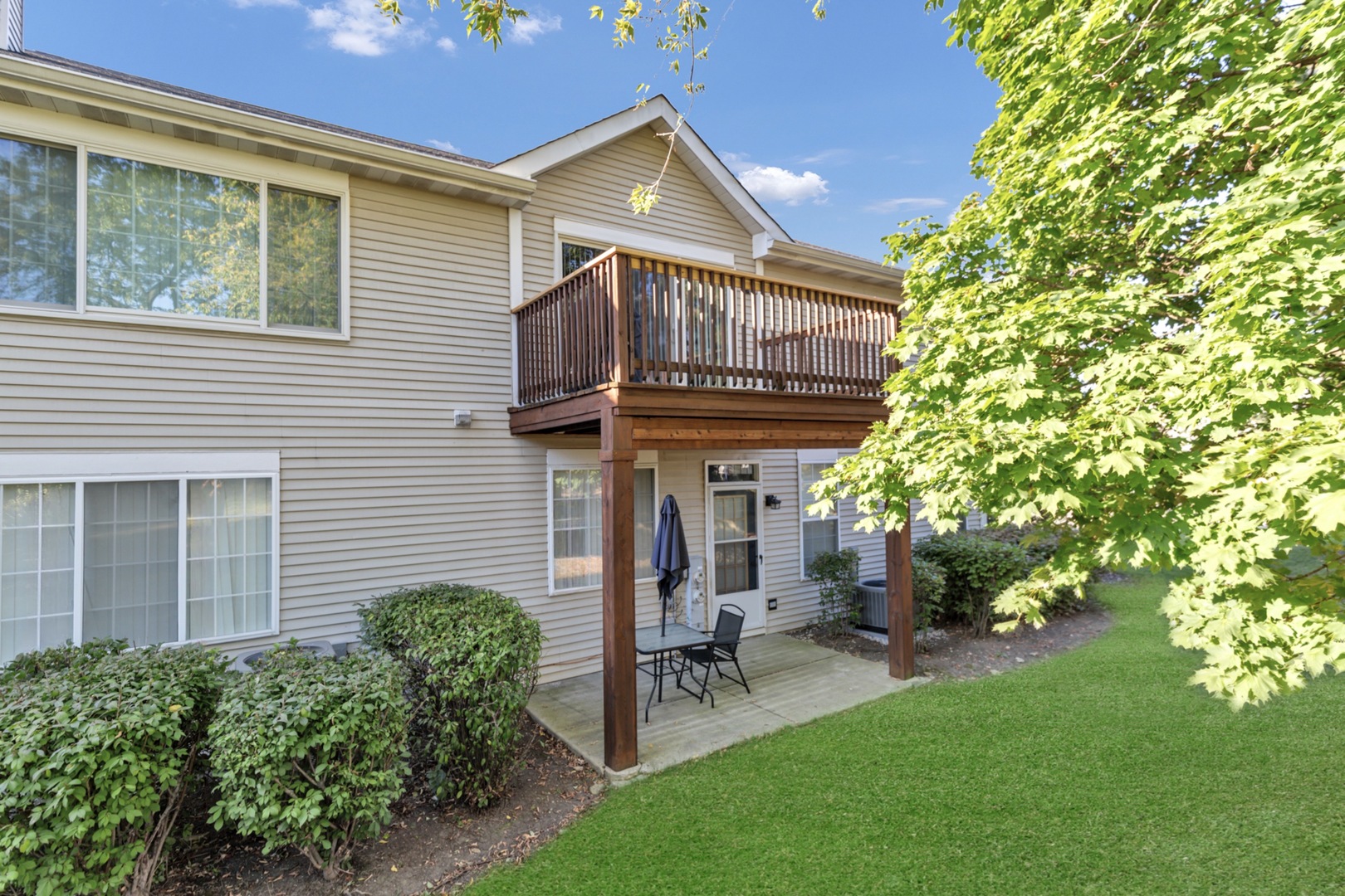 1949 Blackberry Lane #1949, Hoffman Estates, IL 60169