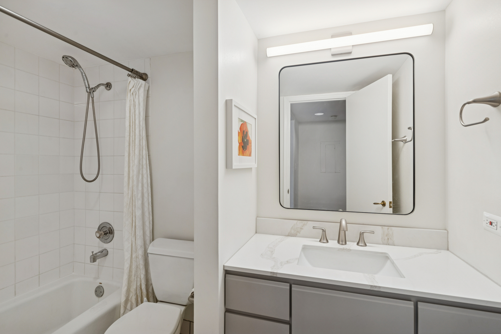 104 N Pine Avenue #505, Arlington Heights, IL 60004