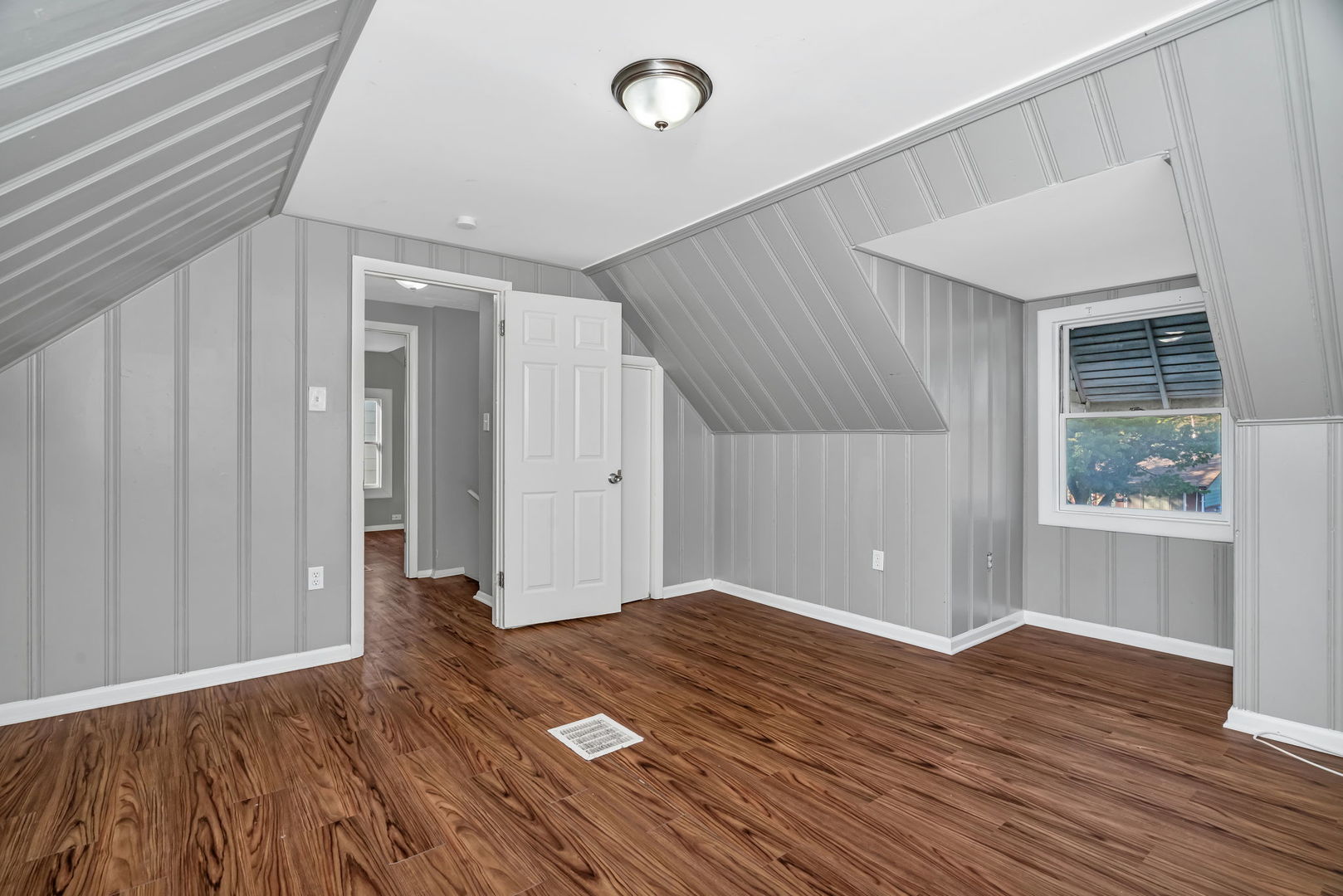 1481 Lincoln Avenue, Calumet City, IL 60409