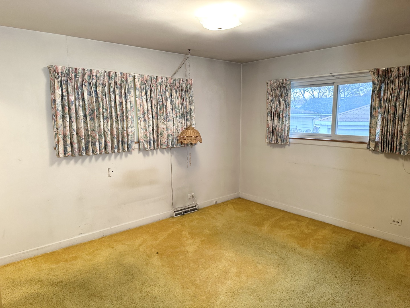 5844 Warren Street, Morton Grove, IL 60053