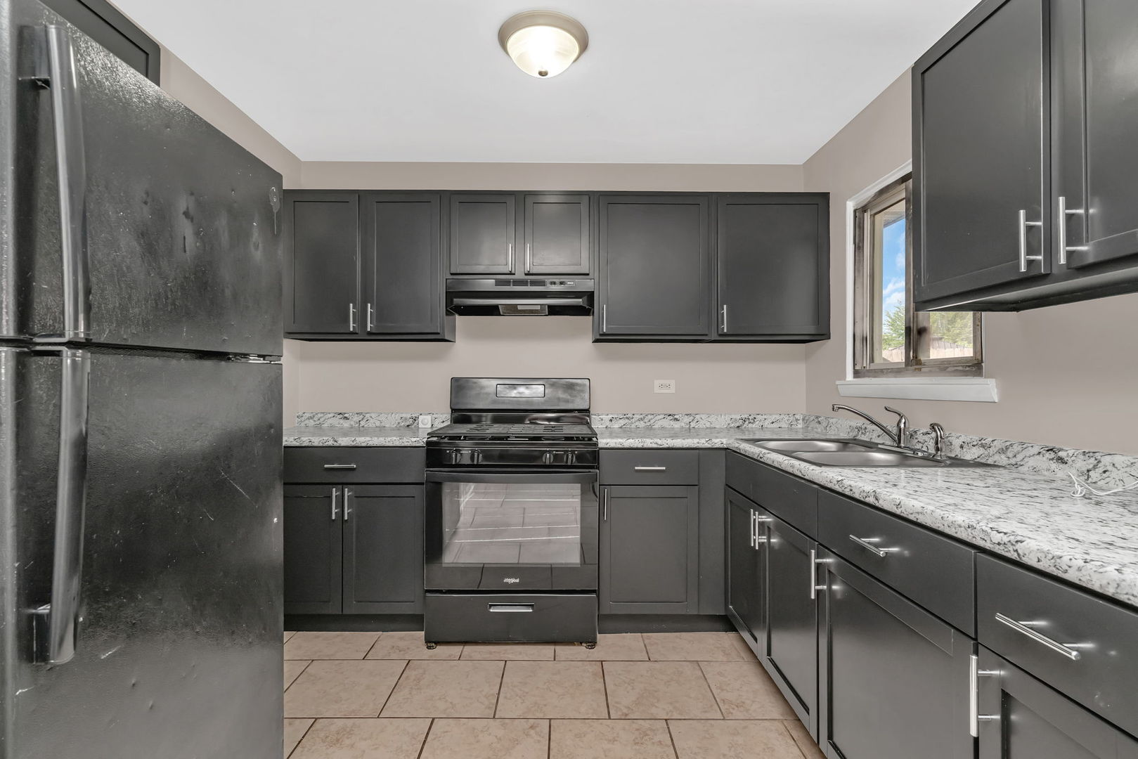 1512 Lincoln Place, Calumet City, IL 60409