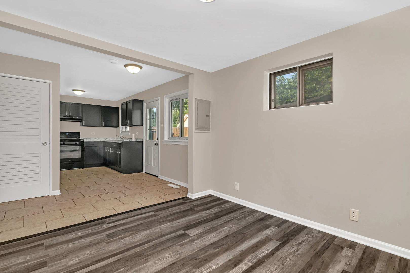 1512 Lincoln Place, Calumet City, IL 60409