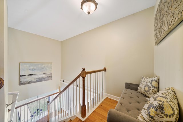 7943 W 92nd Street #7947, Hickory Hills, IL 60457