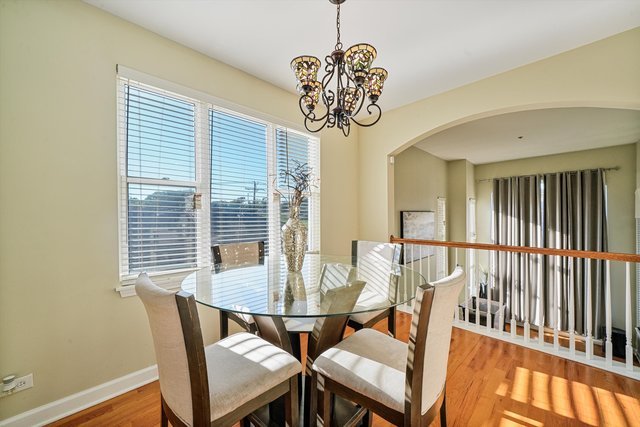 7943 W 92nd Street #7947, Hickory Hills, IL 60457