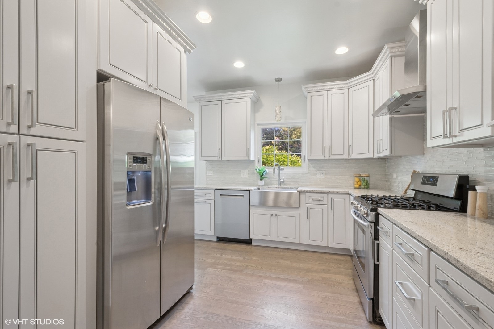 1635 Elder Lane, Northfield, IL 60093