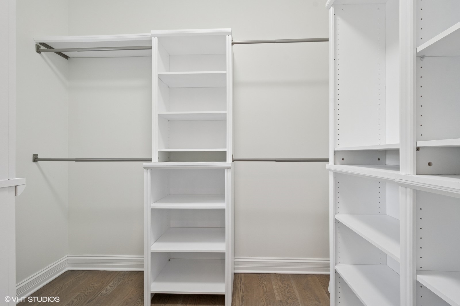 1635 Elder Lane, Northfield, IL 60093