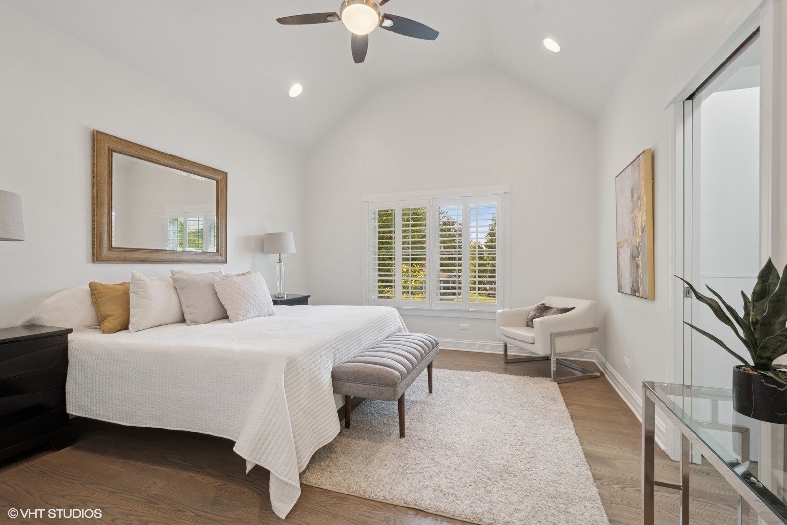 1635 Elder Lane, Northfield, IL 60093