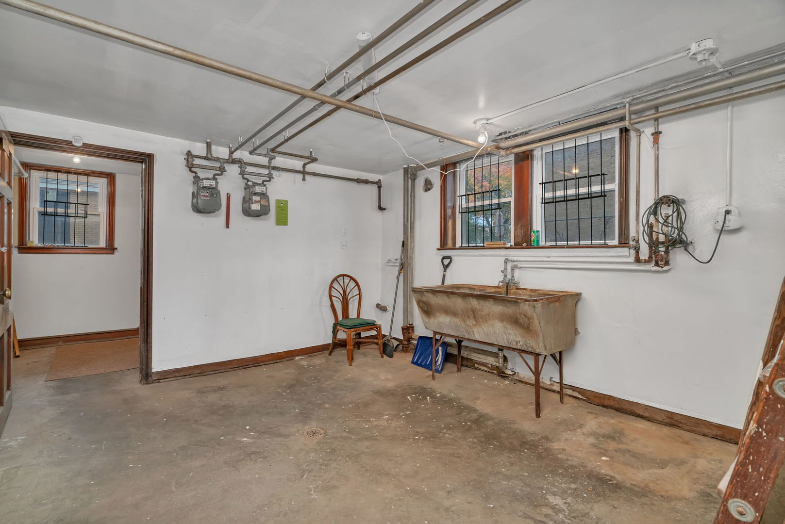 6937 S California Avenue, Chicago, IL 60629