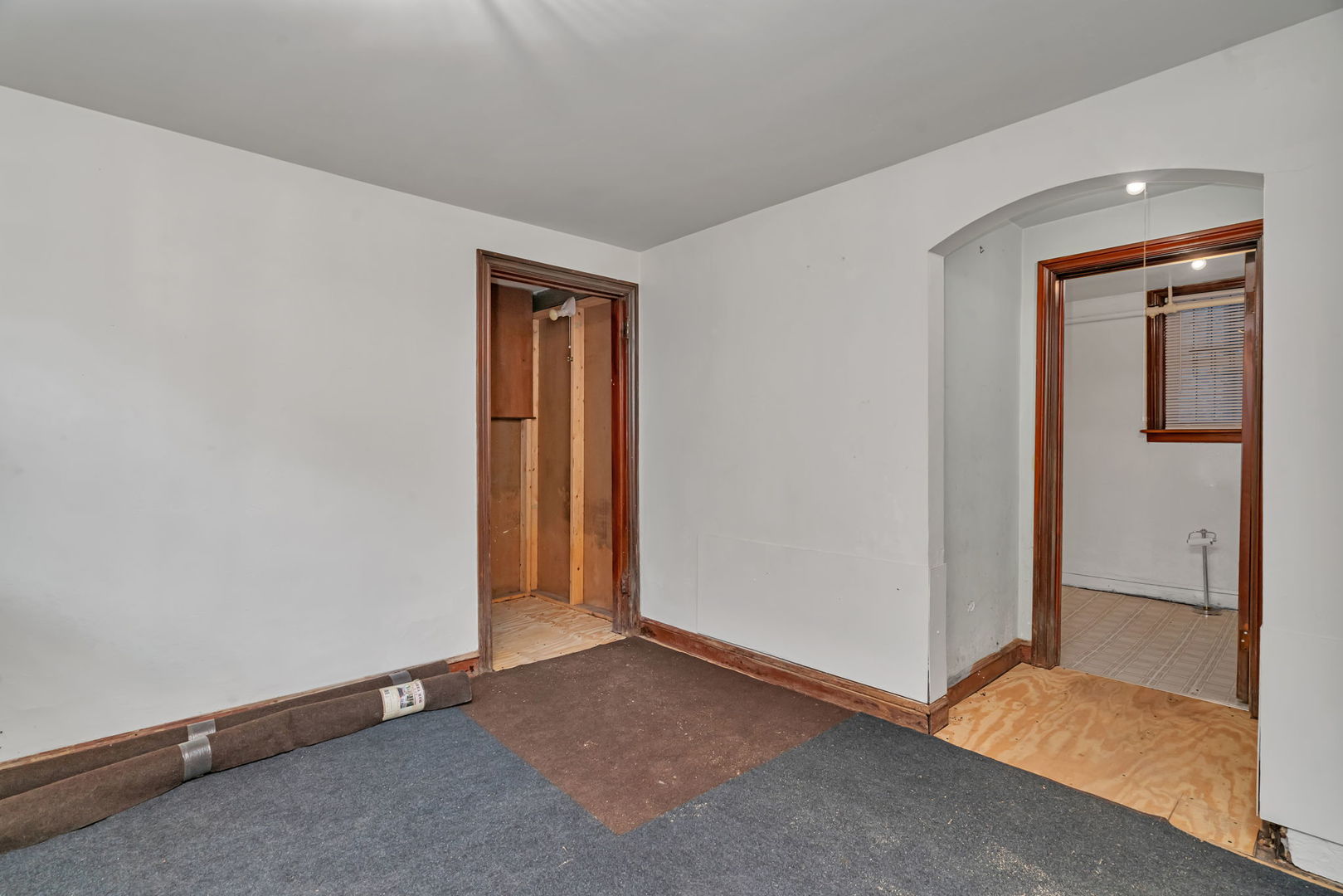 6937 S California Avenue, Chicago, IL 60629