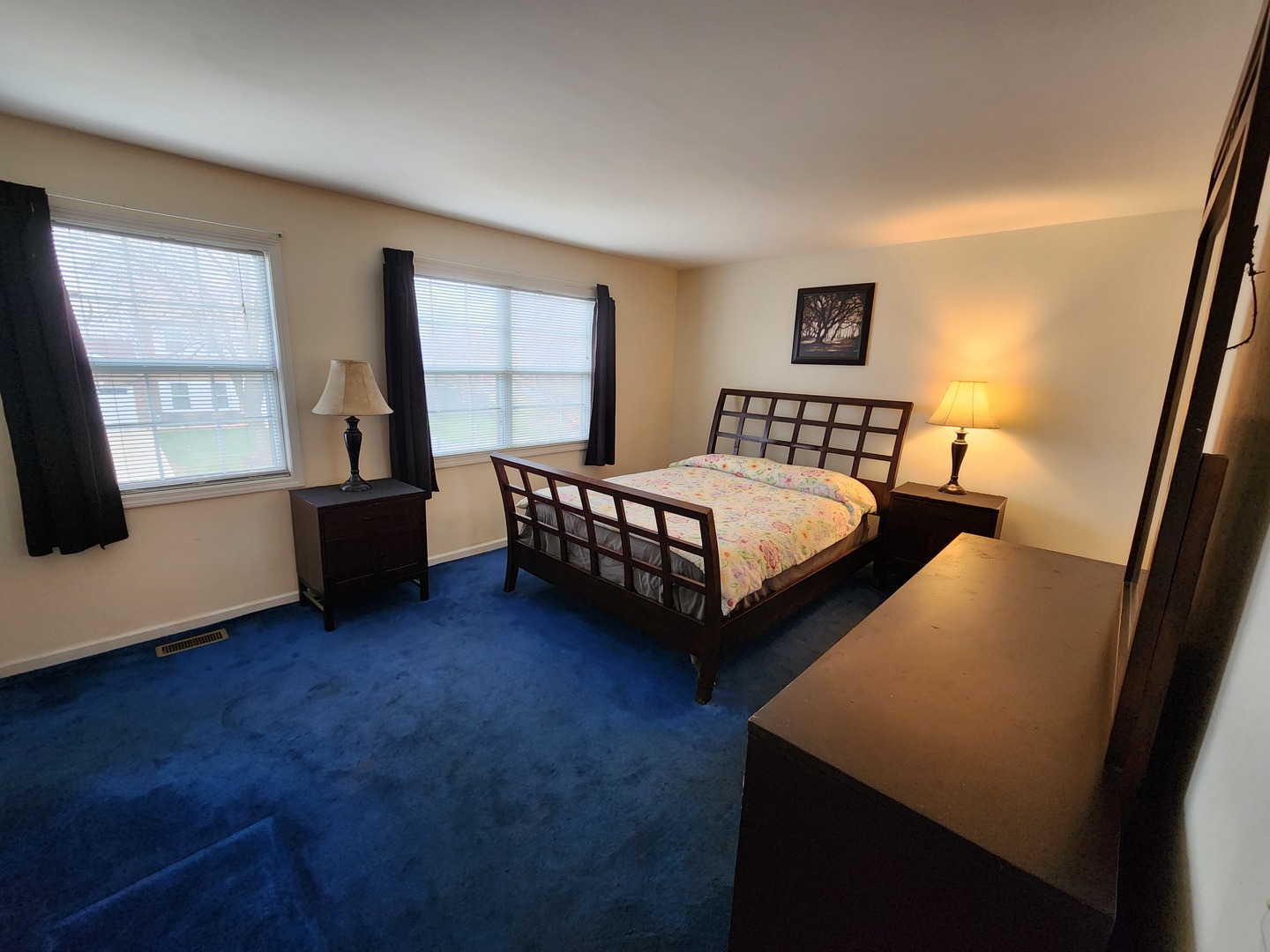 1429 Oxford Street, Carol Stream, IL 60188