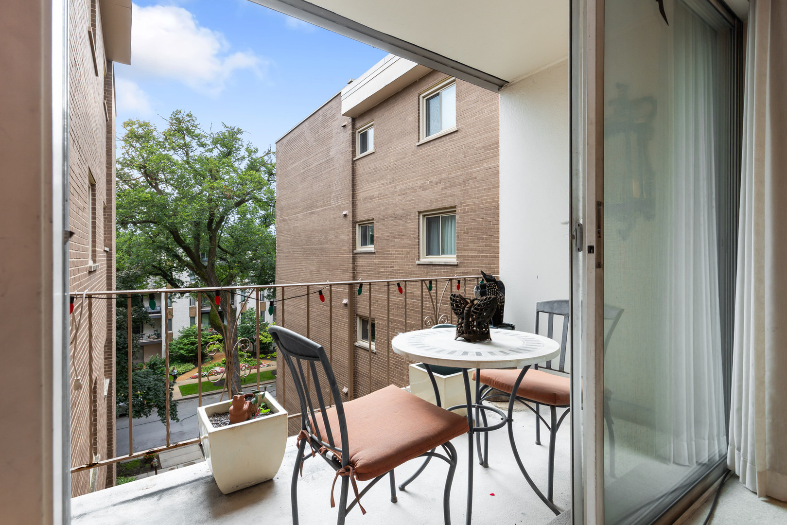 407 Ashland Avenue #5F, River Forest, IL 60305