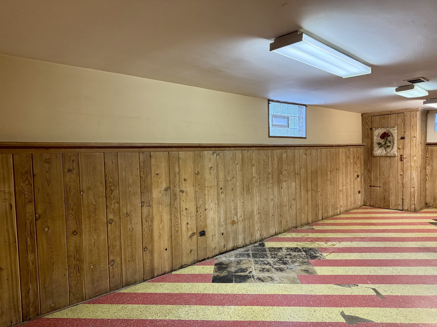 10416 S Sacramento Avenue, Chicago, IL 60655