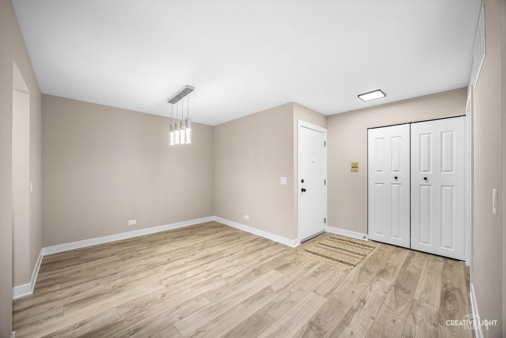 1168 Buckingham Court #A1, Wheeling, IL 60090