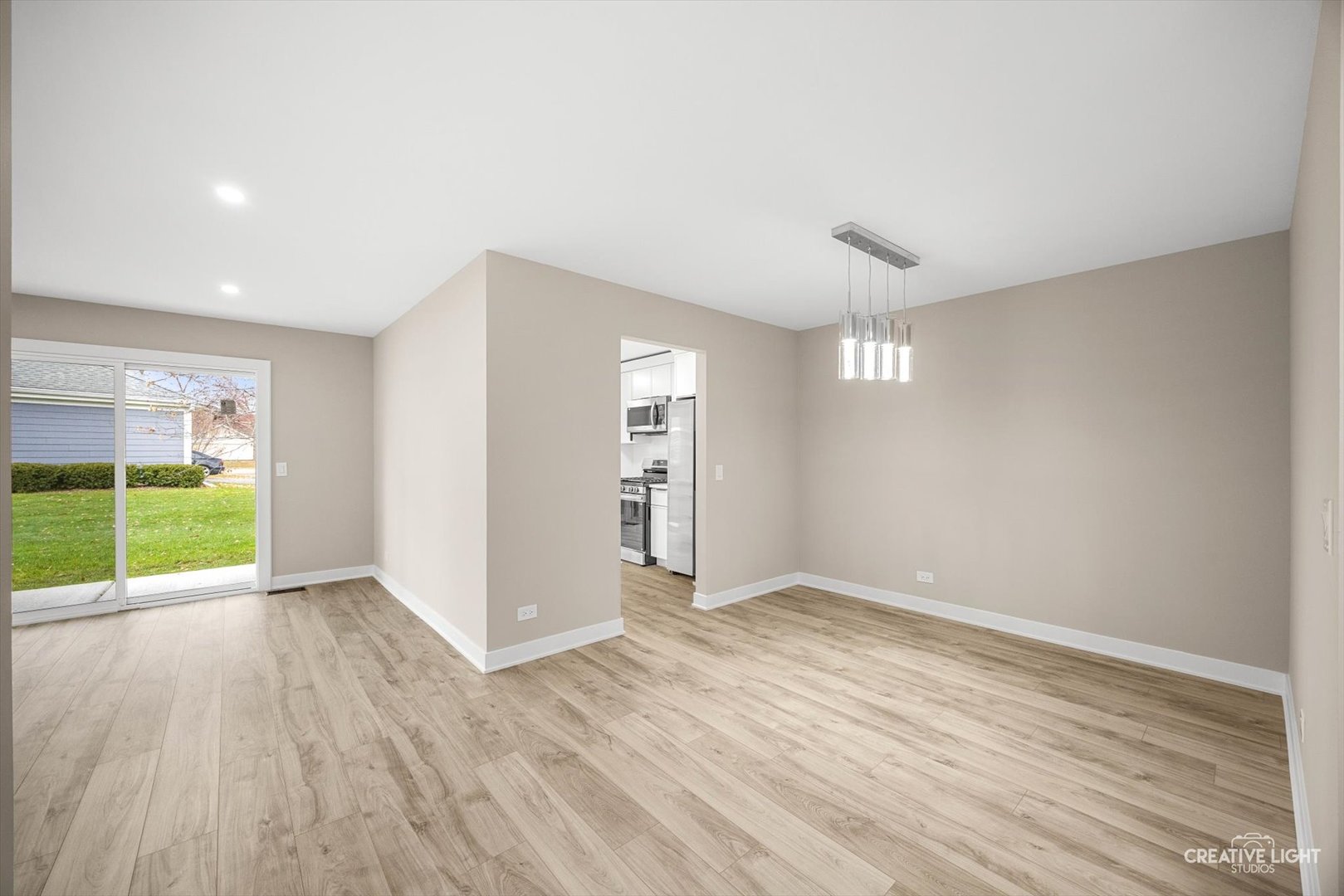 1168 Buckingham Court #A1, Wheeling, IL 60090