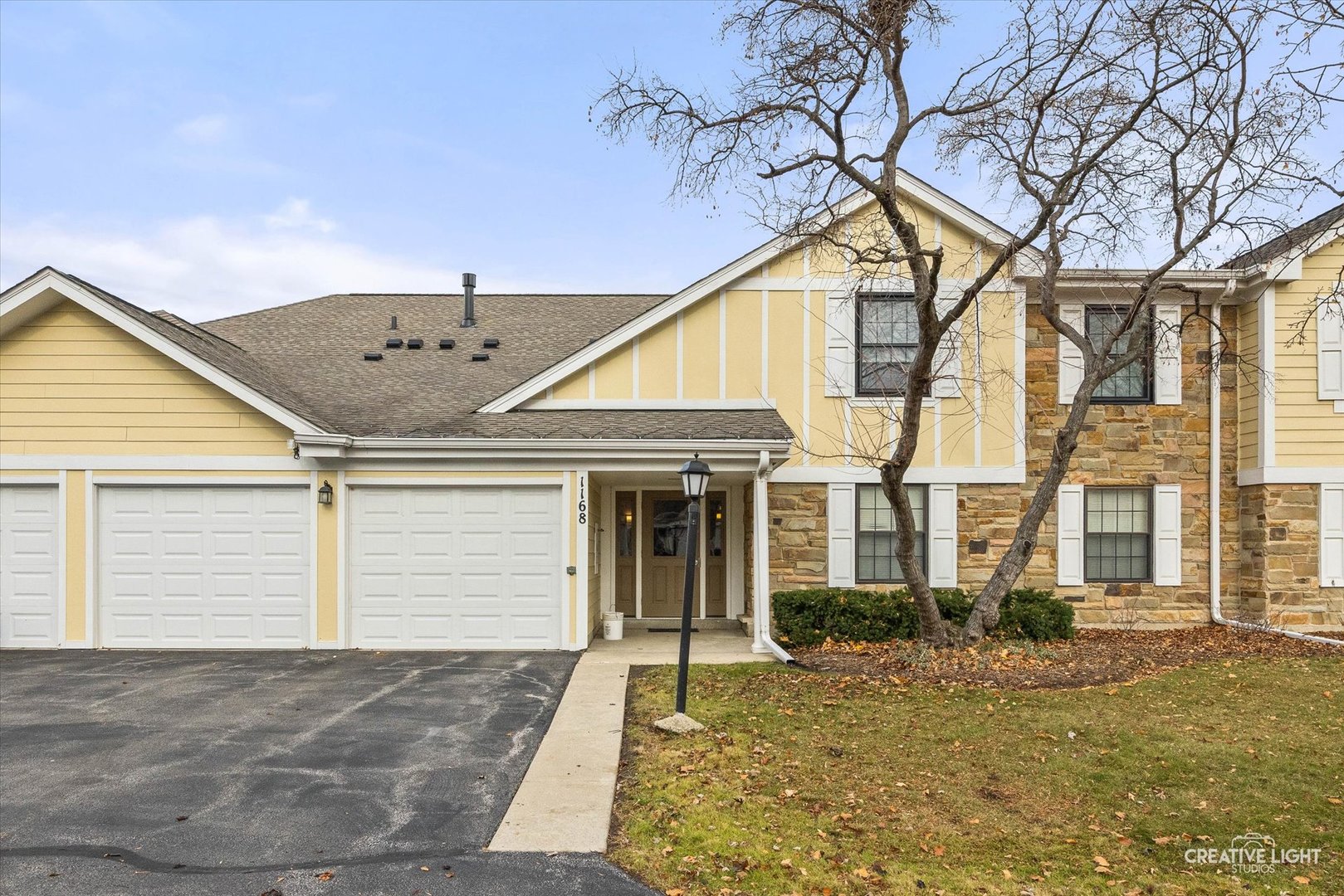 1168 Buckingham Court #A1, Wheeling, IL 60090