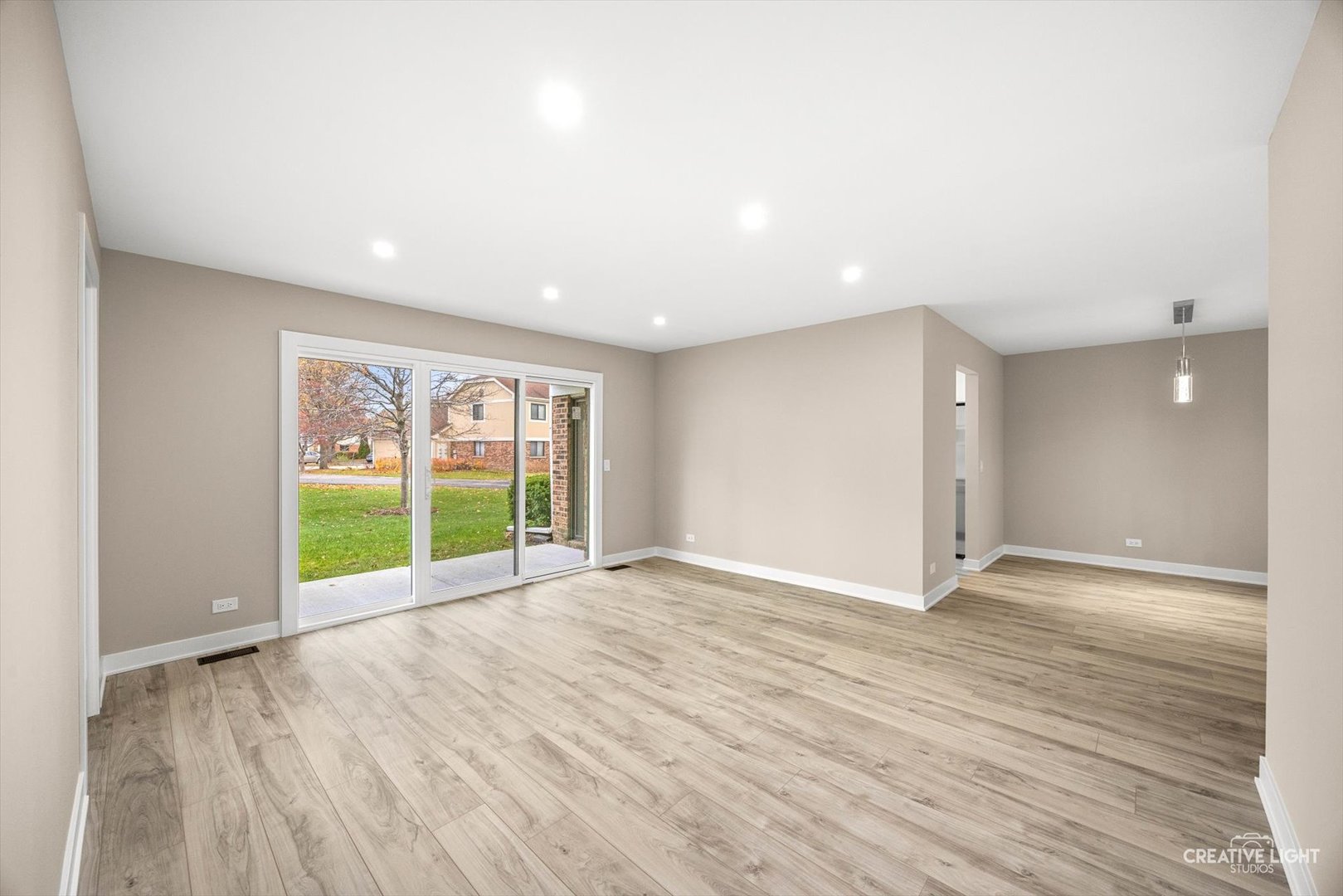 1168 Buckingham Court #A1, Wheeling, IL 60090