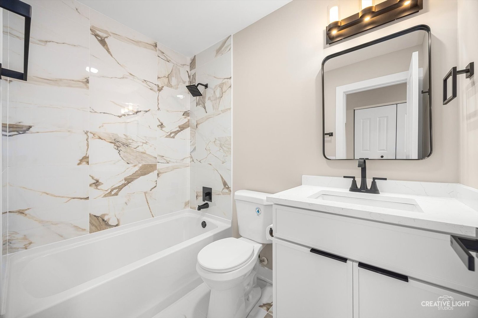 1168 Buckingham Court #A1, Wheeling, IL 60090